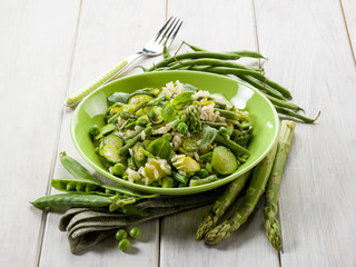 risotto with asparagus zucchinis and green beans,vegetarian food