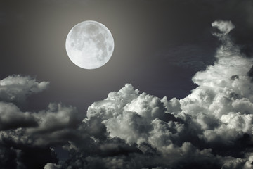 Plakat night sky with moon and clouds