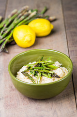 Fresh asparagus risotto with lemons