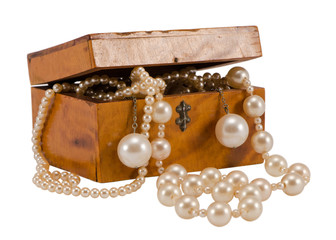 pearl bead jewelry chain retro wooden box isolated