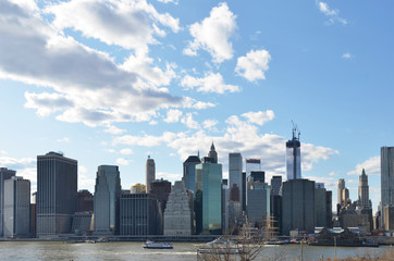 Fototapeta na wymiar Manhattan Skyline over Hudson River.