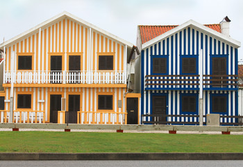 Obraz premium Costa Nova striped fishermen's houses