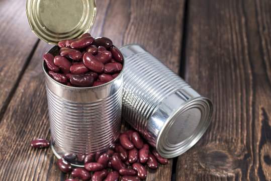Can with Kidney Beans on wood