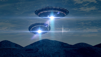 OVNIS © Miguel Aguirre
