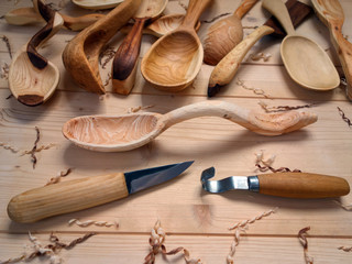 spoon carving