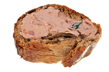 Une tartine de pâté de foie forestier