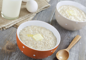 Oatmeal porridge with butter, milk and eggs