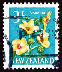 Postage stamp New Zealand 1967 Puarangi, New Zealand Hibiscus