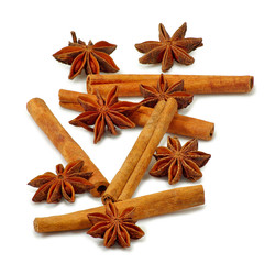 anisetree and cinnamon stitsks closeup