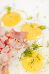 fried eggs with bacon