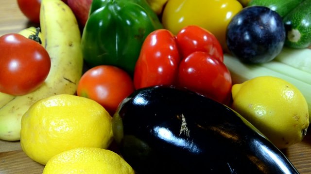 Fr&uuml;chte und Gem&uuml;se