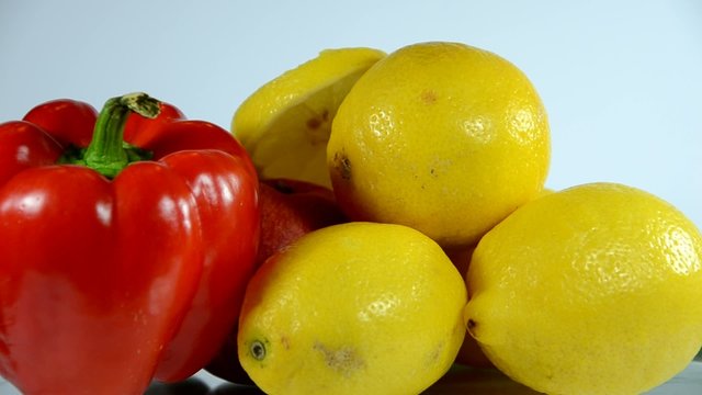 Fr&uuml;chte und Gem&uuml;se