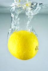 Crédence de cuisine en verre imprimé Éclaboussures deau Citron