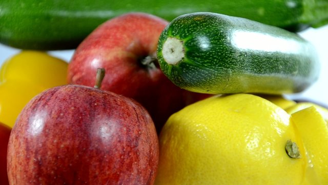 Fr&uuml;chte und Gem&uuml;se