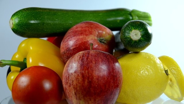 Fr&uuml;chte und Gem&uuml;se