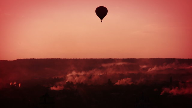Morning balloon flight