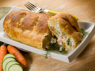 strudel with vegetables, vegetarian food