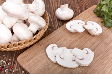 champignons on a cutting board