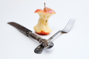 Apfelkitsche und antikes Besteck