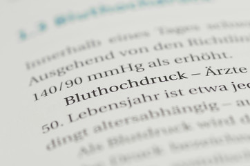 Bluthochdruck Wort im Text