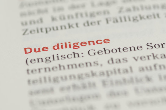 Due Diligence Überschrift und Definition in einem Buch