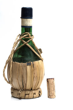 alte italienische Weinflasche - Flasche leer!