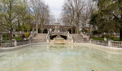 Bassin dans le jardin Darcy