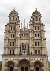 Fototapeta na wymiar Eglise St-Michel de Dijon
