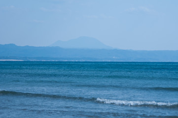 海とさざ波