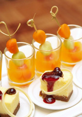 Cake and fruit cocktail
