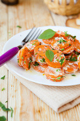 carrots with yoghurt and spices