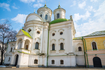 Fototapeta na wymiar Pokrovskaya Church