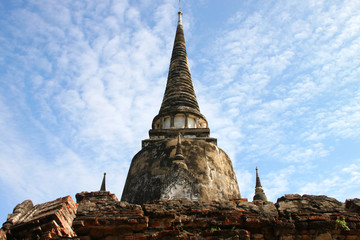Fototapeta premium old pagoda at Wat Phrasrisanpet, Ayutthaya, Thailand