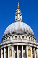 Fototapeta na wymiar St. Paul's Cathedral in London