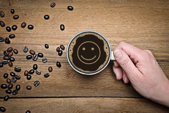 Smiley im Kaffee