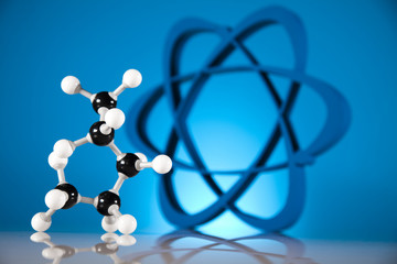 Molecular Model, atom 