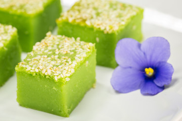 Kuih Bakar, Malaysian Sweet Dessert