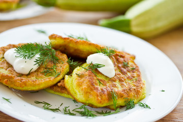zucchini pancakes