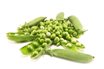 raw green peas