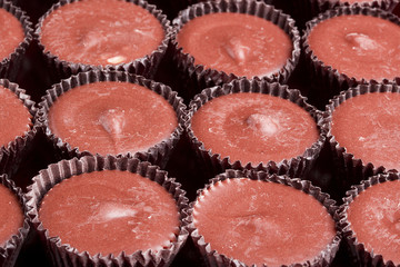 Milk chocolate cups