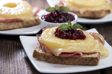 Hawaiian Toast with cranberries