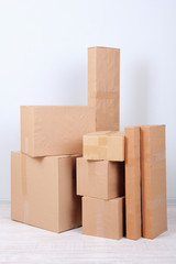 Obraz premium Different cardboard boxes in room
