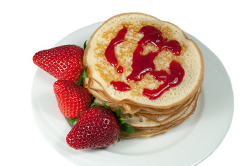 Crepes con sirope y fresas