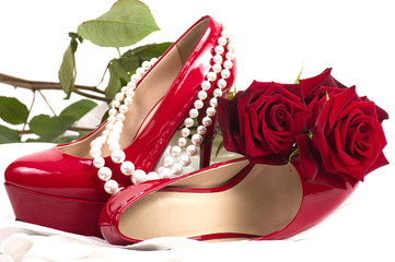Red sexy shoes with pearls beads