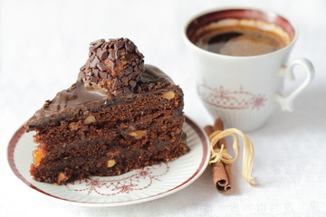 Chocolate cake with walnuts