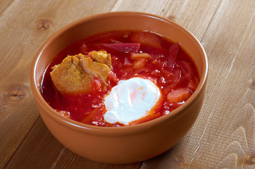  red-beet soup (borscht)