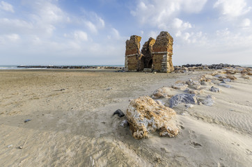 Naklejka premium Spiaggia Torre Flavia Ladispoli Roma