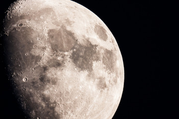 The Moon © ellenamani