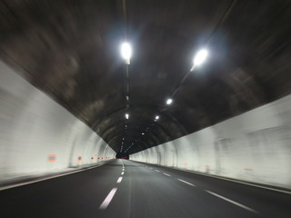 drive tunnel