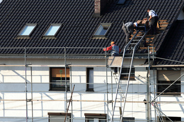 Fototapeta Dach, wymiana dachówki. obraz